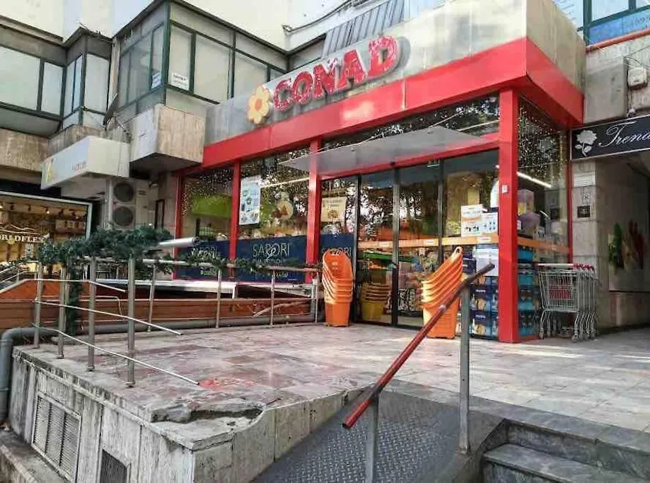 Harmony Apartment Tirana 0*,  Albania